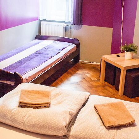 Smocza Jama Hostel Krakow Luaran gambar