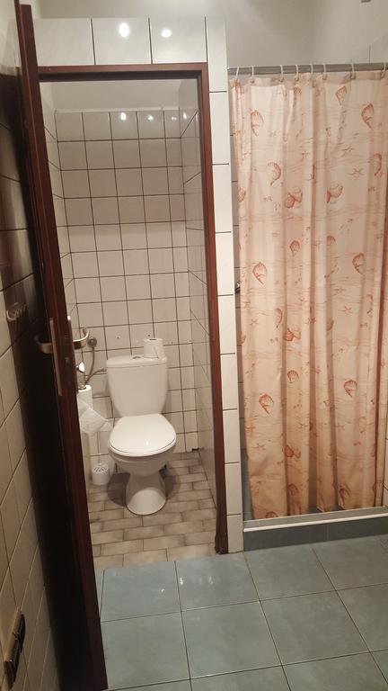 Smocza Jama Hostel Krakow Luaran gambar