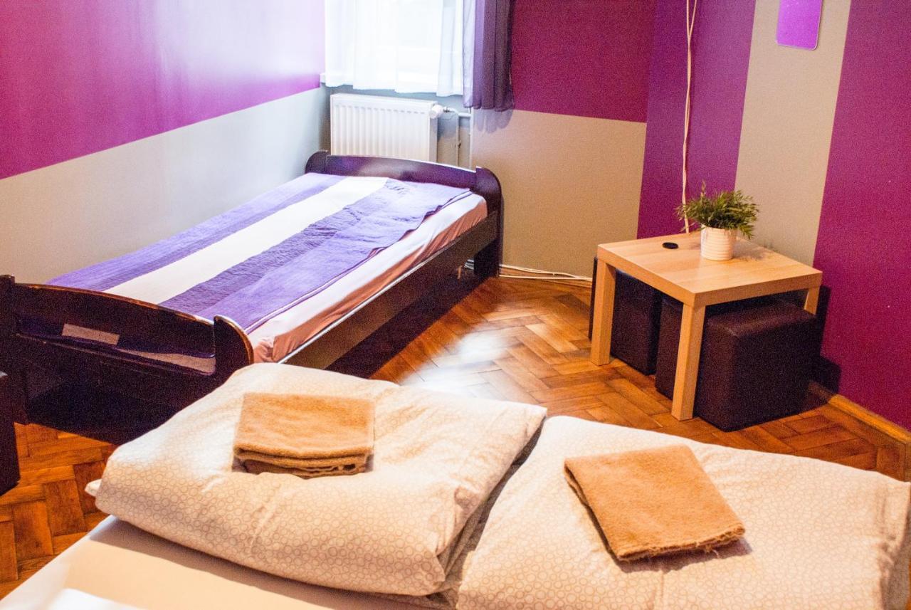 Smocza Jama Hostel Krakow Luaran gambar