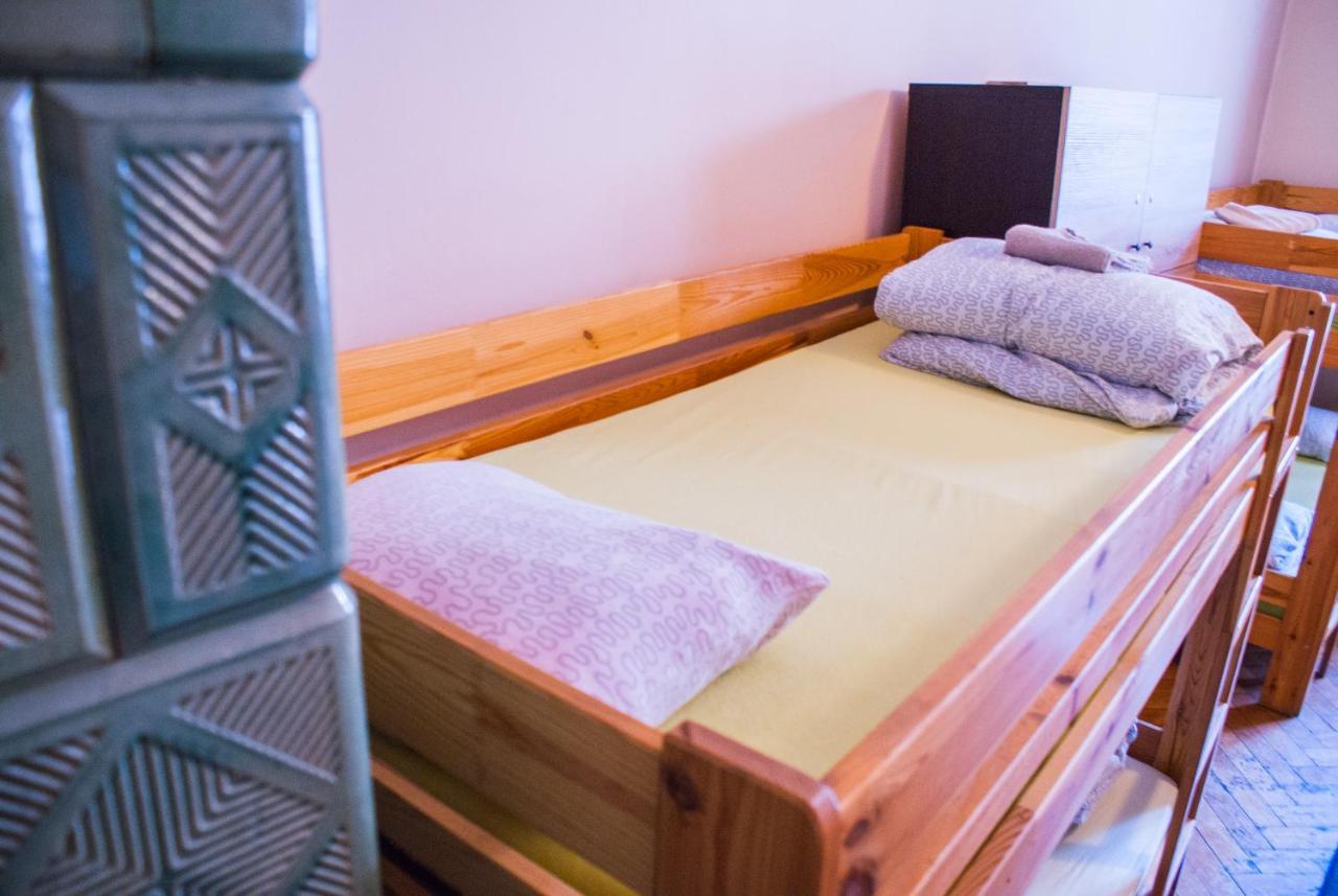 Smocza Jama Hostel Krakow Luaran gambar